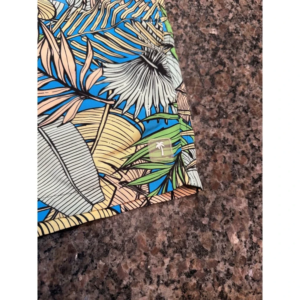 Malibu Beach Club Mens Tropical Palm‎ Leaf Swim Trunks
